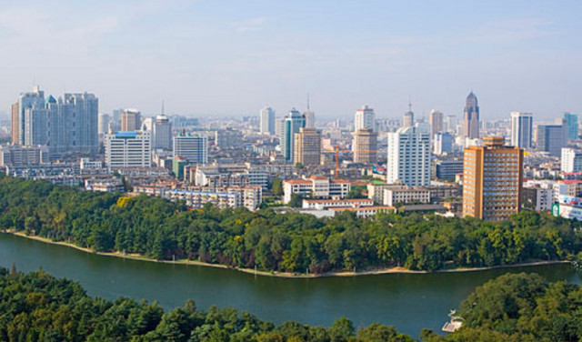 安徽日报聚焦安徽发展动态